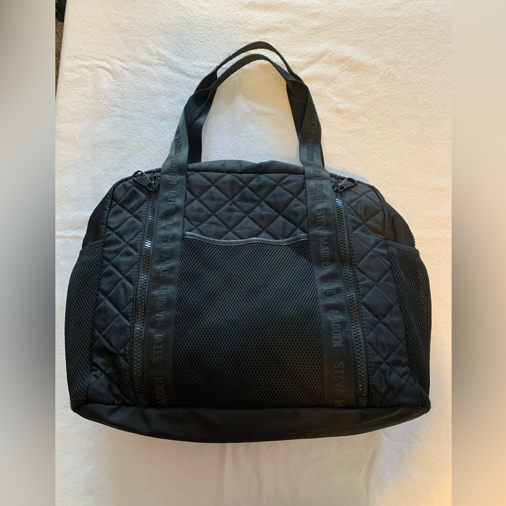Steve Madden Black Metro Weekend Travel Bag Quilted Street Wear Indie Grunge